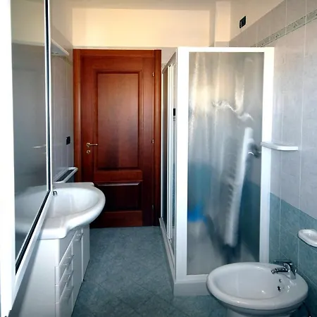 Alessandro Apartment *